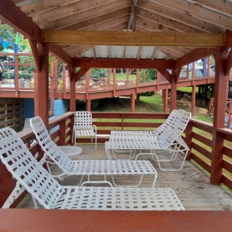 Best waterpark and waterslides - Pirates Bay Waterpark in Leesburg AL (Northern Alabama), a sprawling aquatic playground located on a hilltop overlooking Weiss Lake. There’s fun for everyone with tube slides, body slides, multiple pools, waterfalls, splash playground, food, drinks, parties, and so much more!