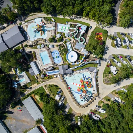 Best waterpark and waterslides - Pirates Bay Waterpark in Leesburg AL (Northern Alabama), a sprawling aquatic playground located on a hilltop overlooking Weiss Lake. There’s fun for everyone with tube slides, body slides, multiple pools, waterfalls, splash playground, food, drinks, parties, and so much more!