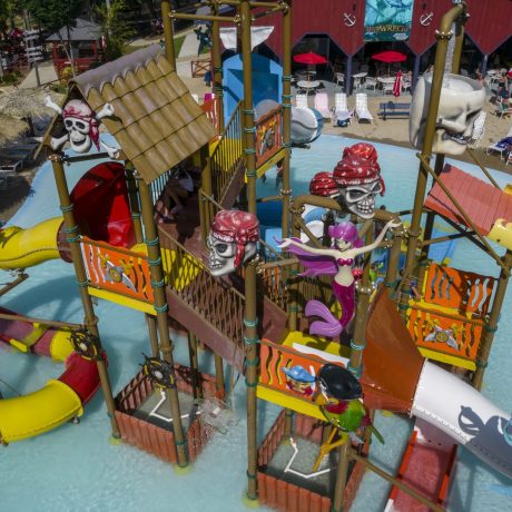 Best waterpark and waterslides - Pirates Bay Waterpark in Leesburg AL (Northern Alabama), a sprawling aquatic playground located on a hilltop overlooking Weiss Lake. There’s fun for everyone with tube slides, body slides, multiple pools, waterfalls, splash playground, food, drinks, parties, and so much more!