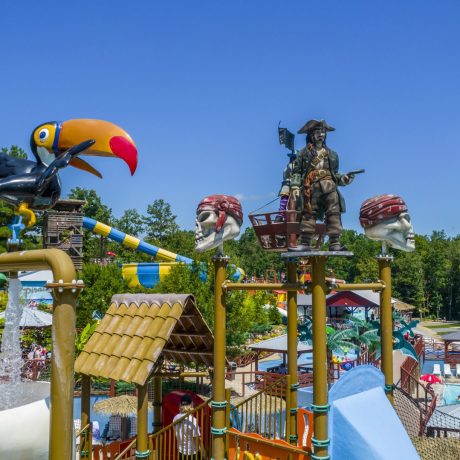 Best waterpark and waterslides - Pirates Bay Waterpark in Leesburg AL (Northern Alabama), a sprawling aquatic playground located on a hilltop overlooking Weiss Lake. There’s fun for everyone with tube slides, body slides, multiple pools, waterfalls, splash playground, food, drinks, parties, and so much more!