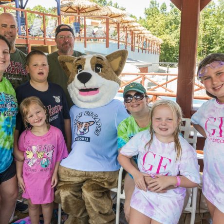 Best waterpark and waterslides - Pirates Bay Waterpark in Leesburg AL (Northern Alabama), a sprawling aquatic playground located on a hilltop overlooking Weiss Lake. There’s fun for everyone with tube slides, body slides, multiple pools, waterfalls, splash playground, food, drinks, parties, and so much more!
