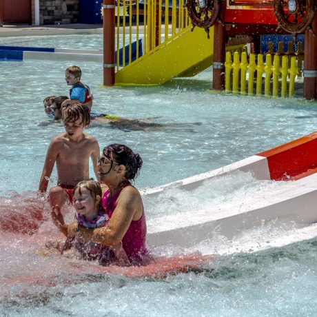 Best waterpark and waterslides - Pirates Bay Waterpark in Leesburg AL (Northern Alabama), a sprawling aquatic playground located on a hilltop overlooking Weiss Lake. There’s fun for everyone with tube slides, body slides, multiple pools, waterfalls, splash playground, food, drinks, parties, and so much more!