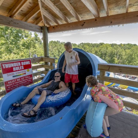 Best waterpark and waterslides - Pirates Bay Waterpark in Leesburg AL (Northern Alabama), a sprawling aquatic playground located on a hilltop overlooking Weiss Lake. There’s fun for everyone with tube slides, body slides, multiple pools, waterfalls, splash playground, food, drinks, parties, and so much more!